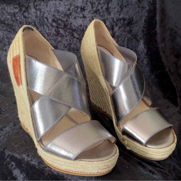 Vintage Coach 6B Silver Wedge Jute Sandals - Own a Piece of Iconic History! - Picture 1 of 7